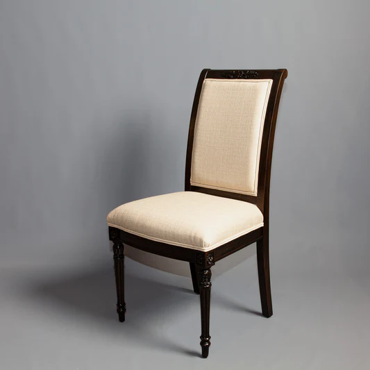 ELEGANT DINING ROOM FURNITURE